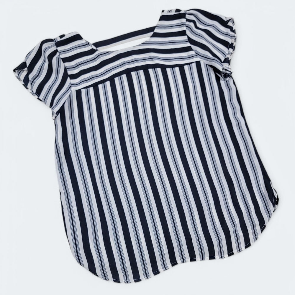 LOFT Striped Black and White Women's Top Flutter Sleeves Size Small